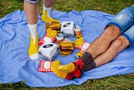 Socken, die wie echte Lebensmittel aussehen, Essenssocken Box 5 Paar, Burgersocken, Pommes-Socken, Biersocken