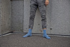 Niebieskie długie skarpetki dla kobiety i mężczyzny, wysokiej jakości skarpetki od Rainbow Socks