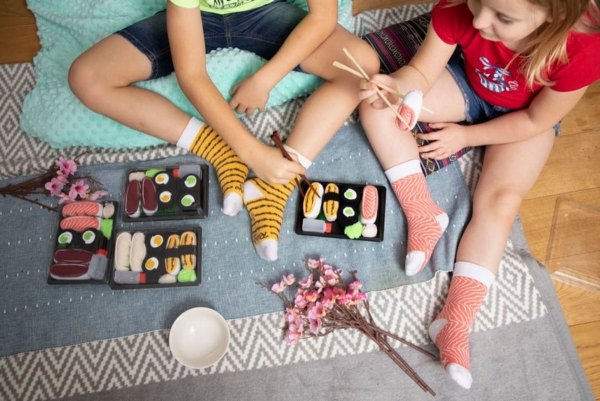 Skarpetki sushi dla dzieci, 3 pary, kolorowe bawełniane skarpety od Rainbow Socks, prezent
