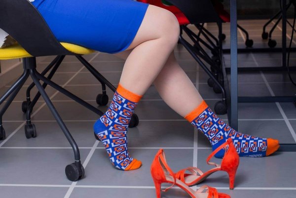 Blaue Socken mit geometrischen Mustern für Frauen, bunt karierte Socken, Anzugsocken für Sie und Ihn