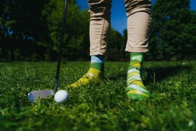 Sockenball: Golf, 2 Paar Baumwollsocken, lustige und originelle Weihnachtsgeschenkidee für Golffans