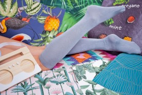 Lange Bambussocken für Damen, graue weiche Socken für Alltagsoutfits, Rainbow Socken