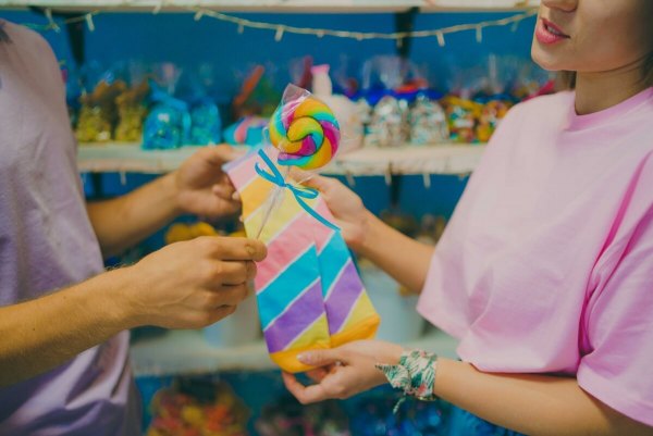 kolorowe bawełniane skarpetki z motywami cukierków, skarpetki cukierki prezent na podziękowanie, Rainbow Socks