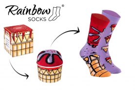 Skarpetkowe lody w kubeczku, marka Rainbow Socks, lody jagodowe, produkt uniseks