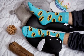 Blaue Emoji-Socken, hellblaue Baumwollsocken, Socken in einer Schachtel, Geschenkidee für Familie und Freunde, Unisex-Socken