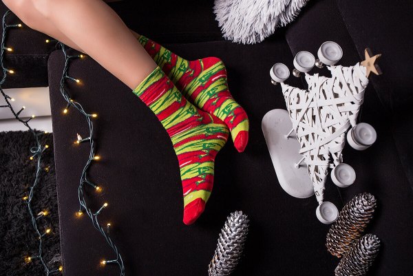 Socken in Paprika-Optik, Baumwollsocken, lustige Geschenkidee Socken im Glas, Rainbow Socks