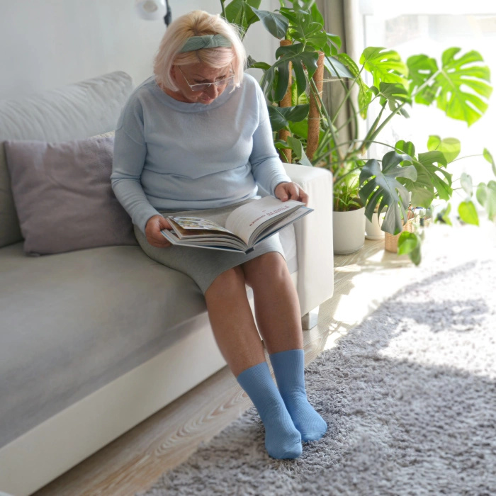 Colourful Non-Binding Grip Socks for Women 8 Pairs