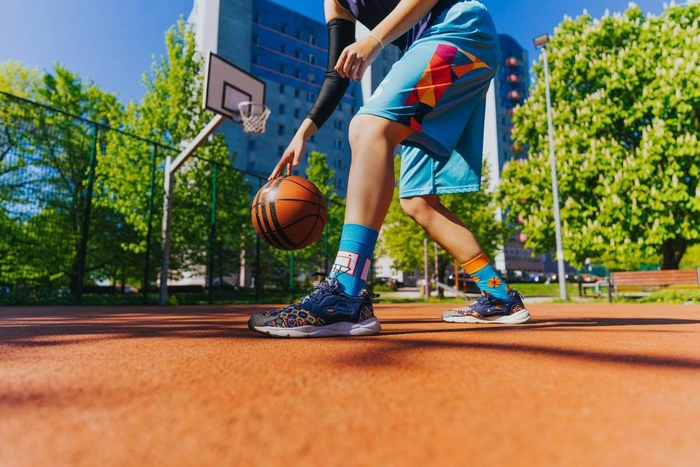 Basketball socks in a ball 2 pairs