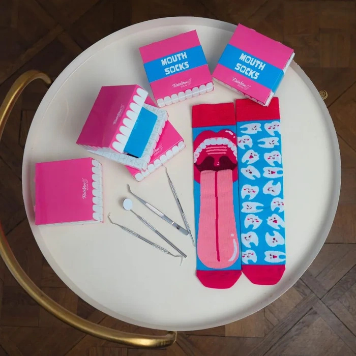 Mouth Socks Box for a Dentist