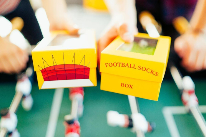 Football fan socks box 2 pairs